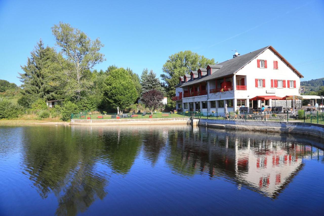 Le Lac Des Moines Condat  Zewnętrze zdjęcie