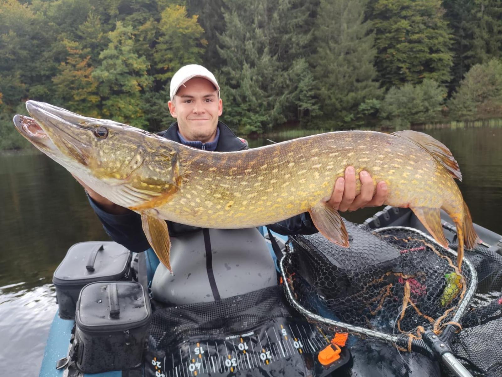Le Lac Des Moines Condat  Zewnętrze zdjęcie
