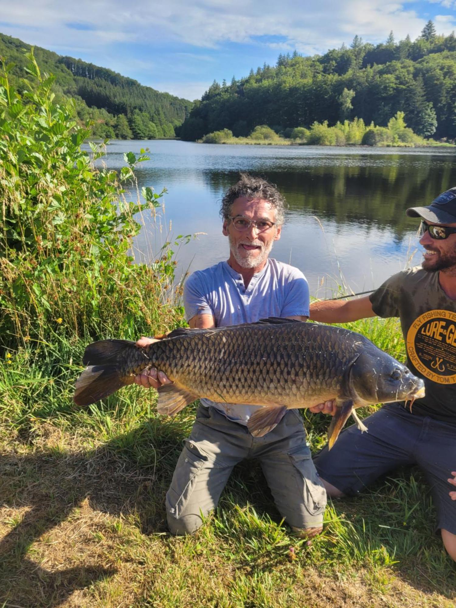 Le Lac Des Moines Condat  Zewnętrze zdjęcie