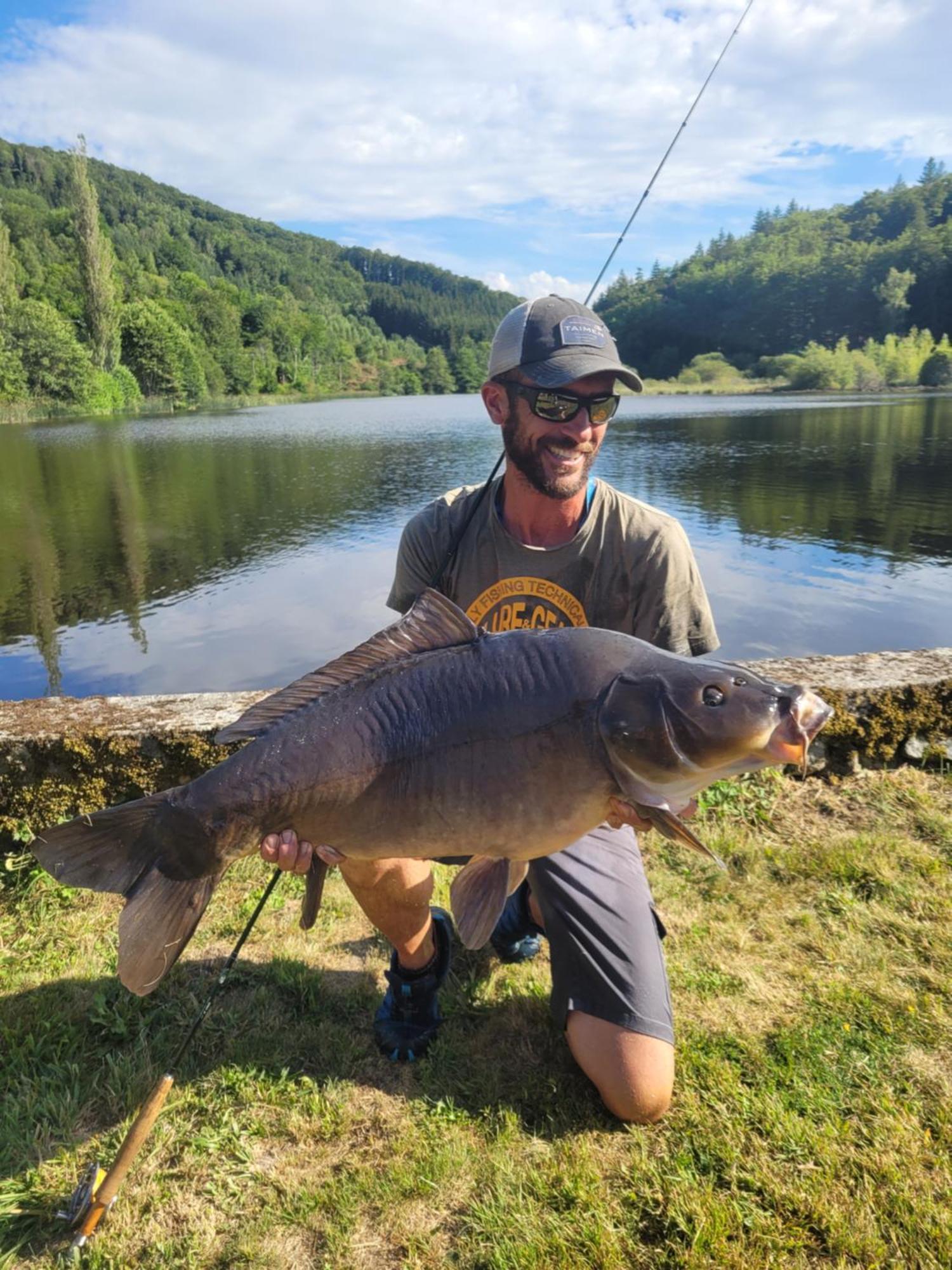 Le Lac Des Moines Condat  Zewnętrze zdjęcie